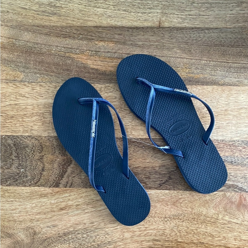 New Havaianas Women's Navy Flip Flops - Size 6